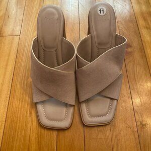 Marc Fisher Barli Tan Suede Leather Upper Open Square Toe 4" Heel Sandal Size 11